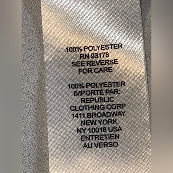 T Tahari Button Down Ruffle Cuff Chiffon Blouse Ivory Size 2X NWT sheer whimsy - Picture 5 of 8